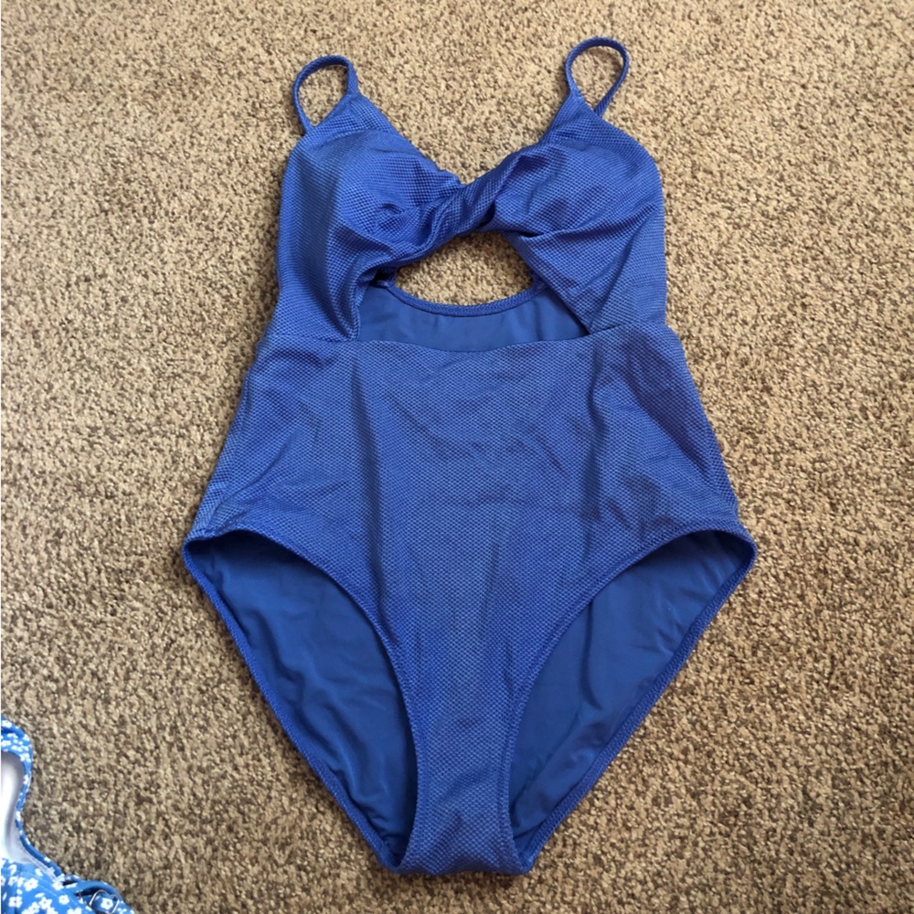 Aerie one piece. 2023 style